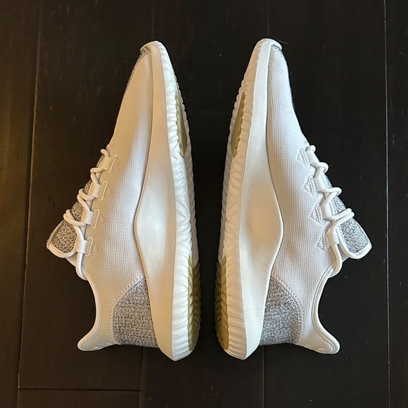 adidas Tubular Shadow Men’s Grey and White Sneakers - Picture 6 of 9